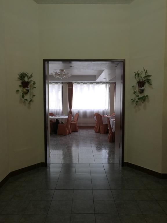 Hotel Ta Ta Chino La Brigada 外观 照片